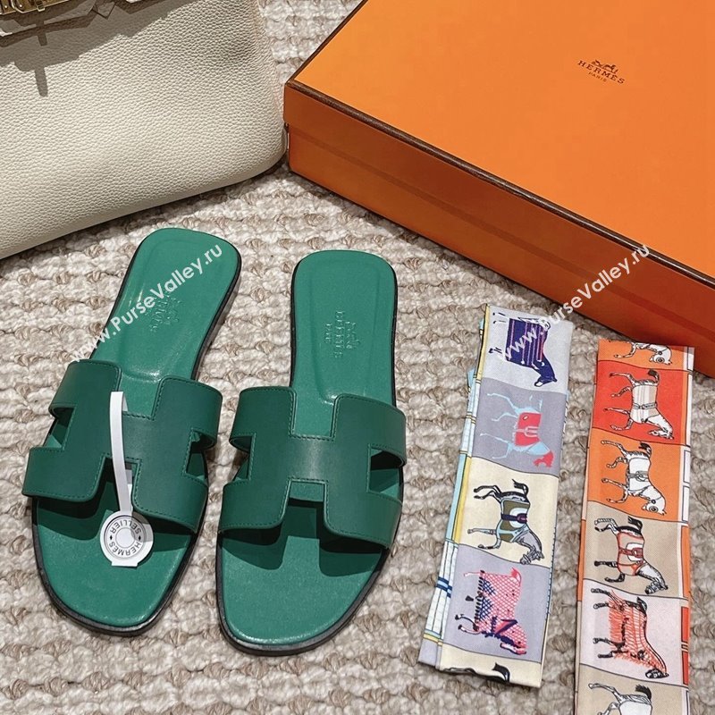 Hermes Classic Oran Flat Slide Sandals in Smooth Leather Green 1 2024 0123 (MD-240123070)