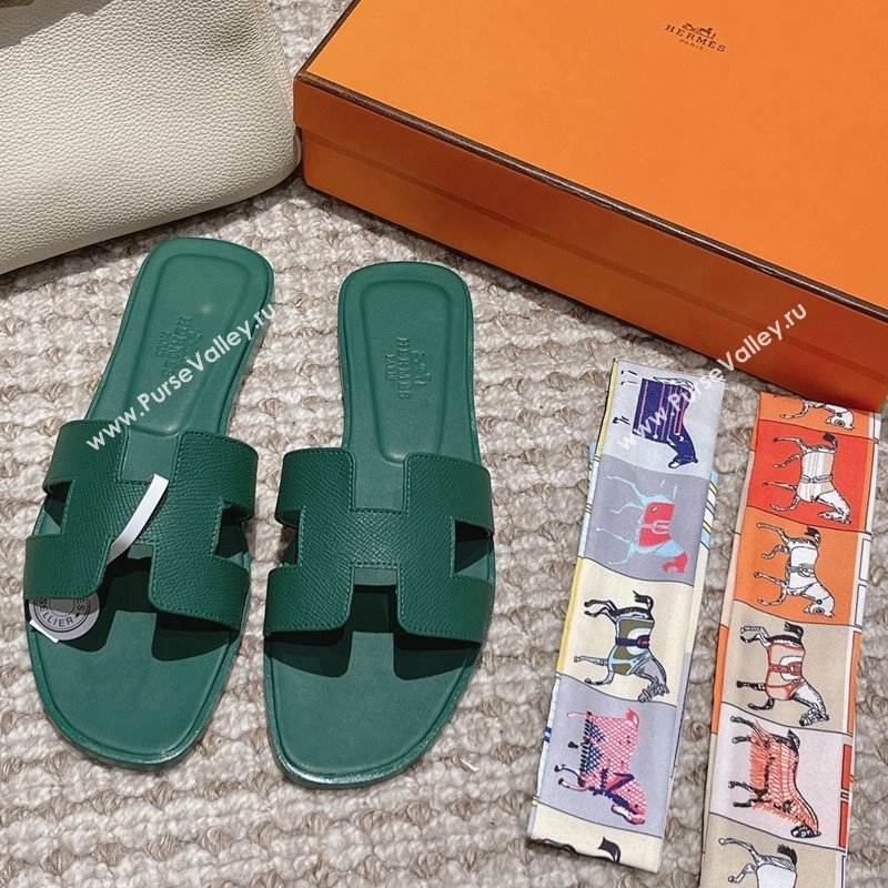 Hermes Classic Oran Flat Slide Sandals in Palm Grained Leather Green 12 2024 0123 (MD-240123051)