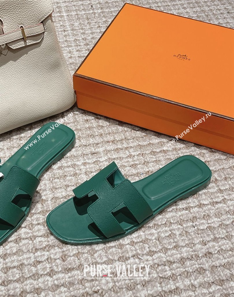 Hermes Classic Oran Flat Slide Sandals in Palm Grained Leather Green 12 2024 0123 (MD-240123051)