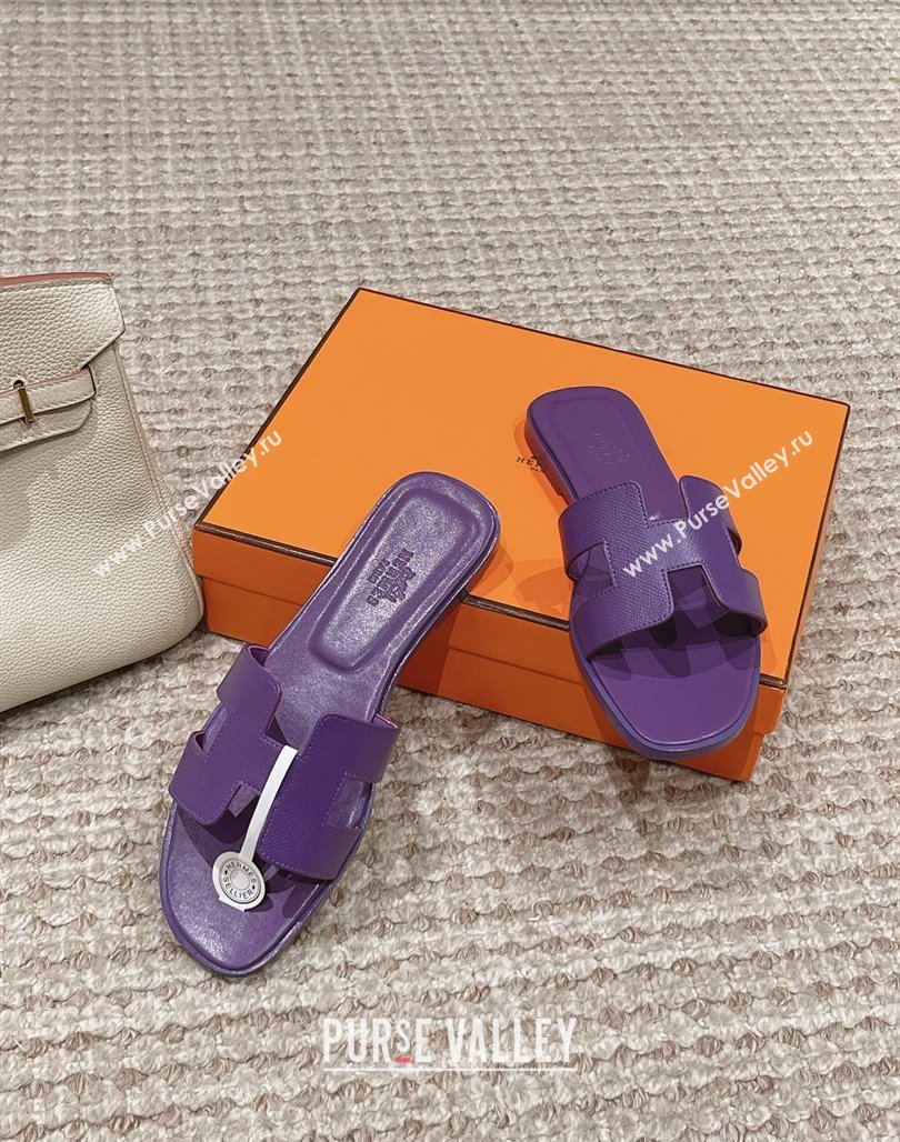 Hermes Classic Oran Flat Slide Sandals in Palm Grained Leather Purple 17 2024 0123 (MD-240123057)