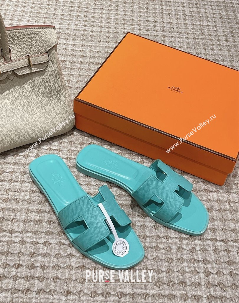 Hermes Classic Oran Flat Slide Sandals in Palm Grained Leather Blue 25 2024 0123 (MD-240123065)