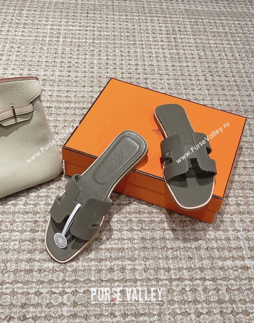 Hermes Classic Oran Flat Slide Sandals in Palm Grained Leather Grey 29 2024 0123 (MD-240123069)