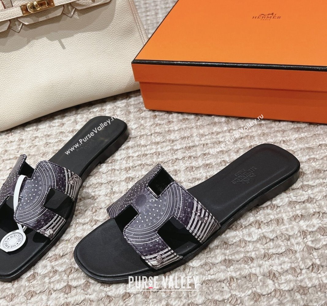 Hermes Classic Oran Flat Slide Sandals in Calfskin with Astrologie Bandana Print Black 2024 0123 (MD-240123083)