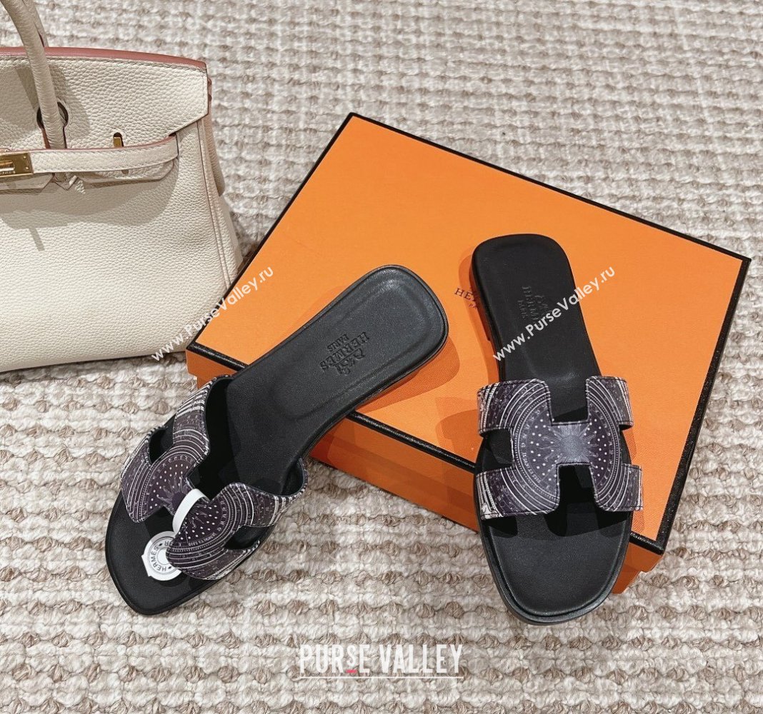 Hermes Classic Oran Flat Slide Sandals in Calfskin with Astrologie Bandana Print Black 2024 0123 (MD-240123083)