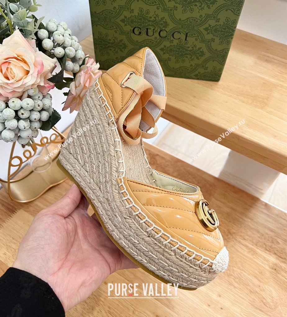 Gucci Chevron Patent Leather Wedge Platform Espadrilles 10cm with Lace Apricot 2024 (MD-240125099)