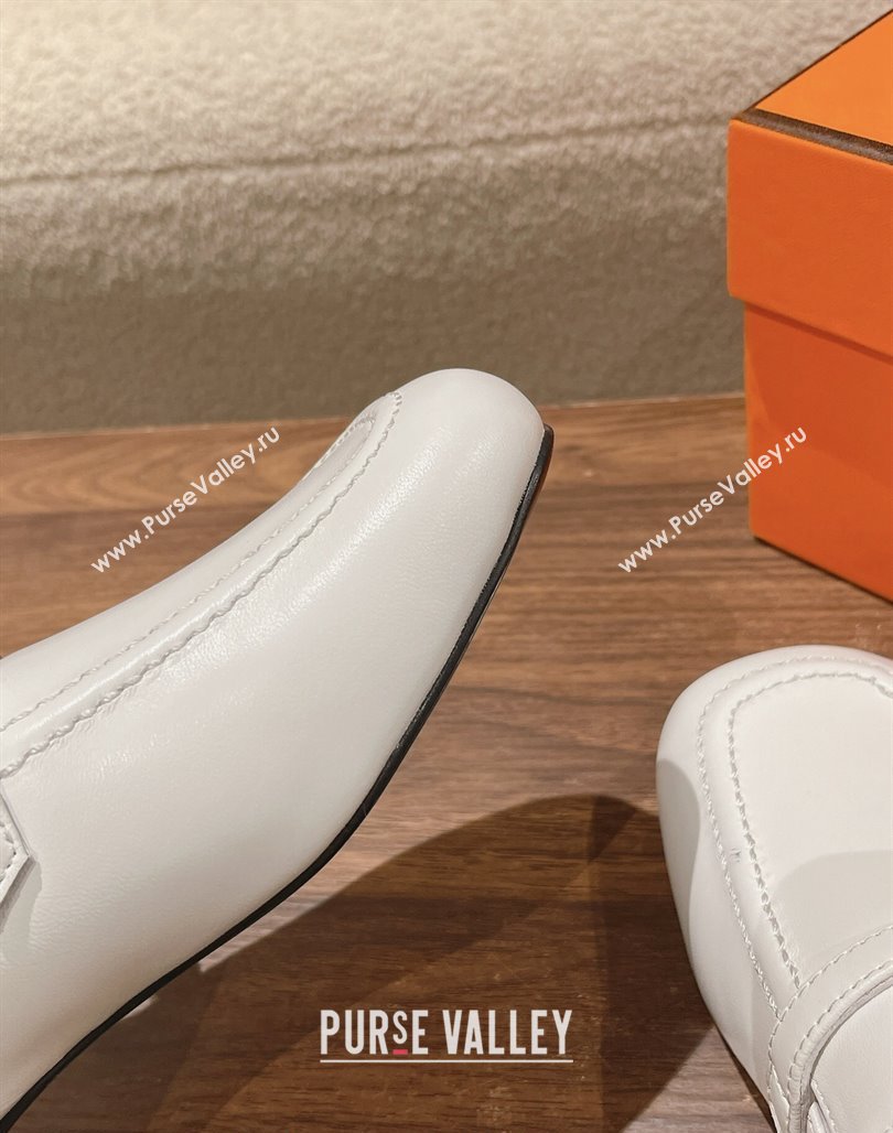 Hermes Groupie Flat Mules in Calfskin with H Buckle White 2024 (MD-240123094)