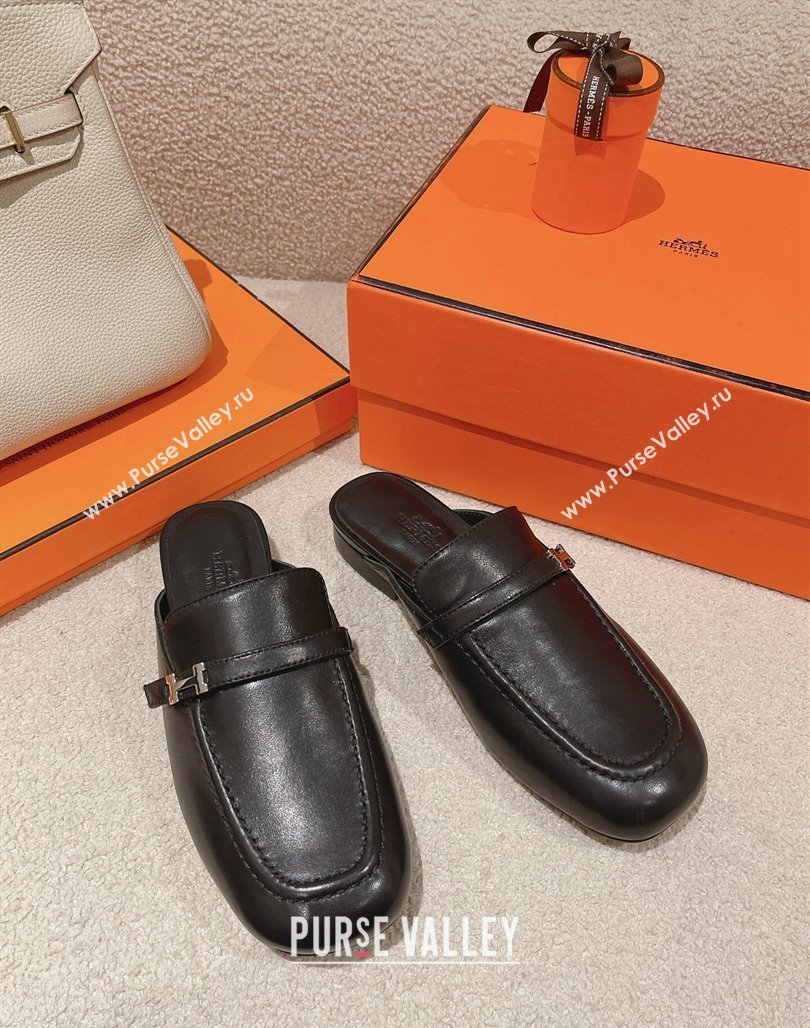 Hermes Groupie Flat Mules in Calfskin with H Buckle Black 2024 (MD-240123095)