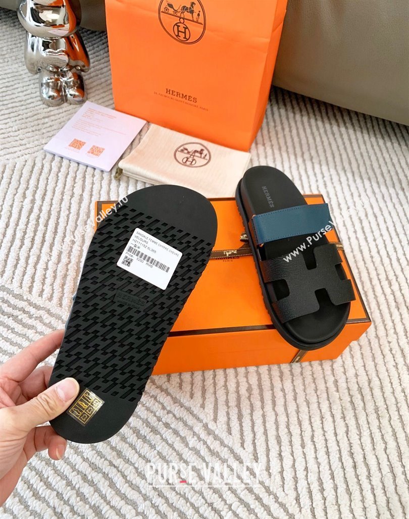 Hermes Chypre Flat Sandals in Grained Calfskin Black/Blue 2024 0123 (MD-240123105)