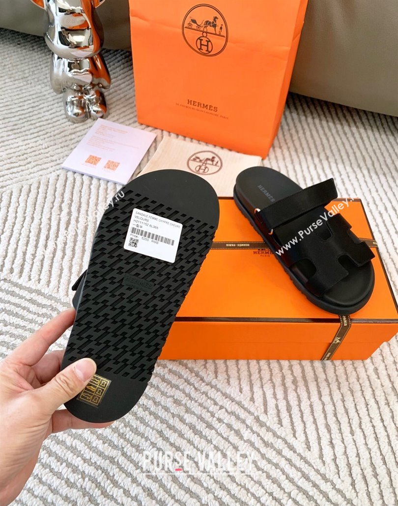 Hermes Chypre Flat Sandals in Satin Fabric Black 2024 0123 (MD-240123112)