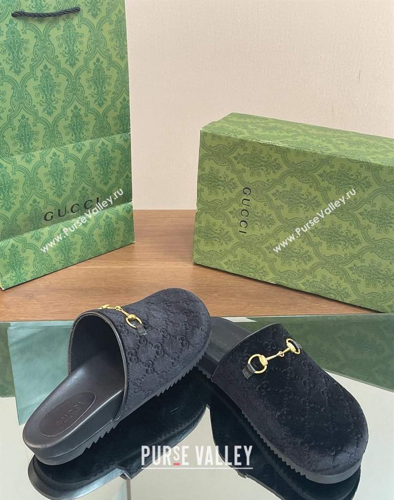 Gucci GG Velvet Mules with Horsebit Black 2024 0127 (SS-240127077)