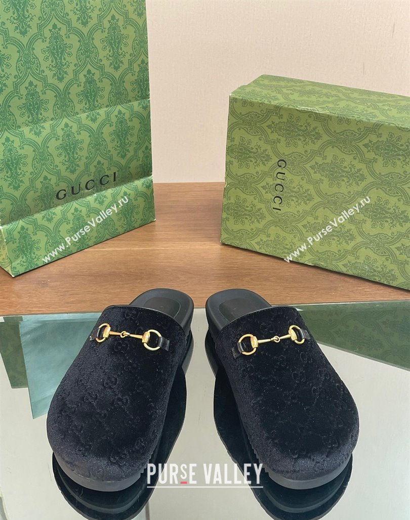 Gucci GG Velvet Mules with Horsebit Black 2024 0127 (SS-240127077)