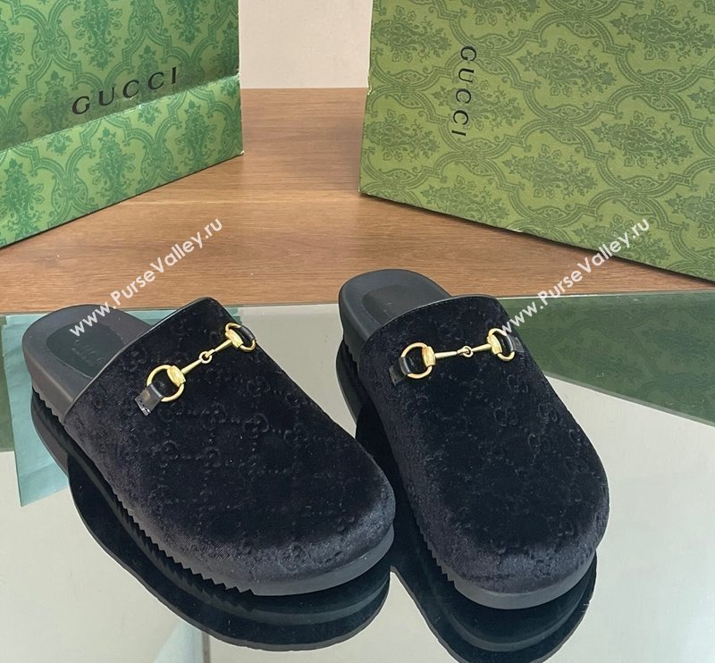 Gucci GG Velvet Mules with Horsebit Black 2024 0127 (SS-240127077)