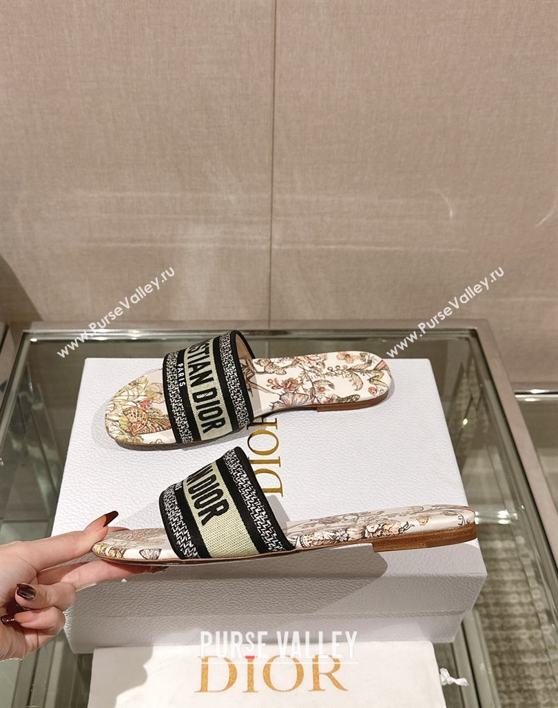 Dior Dway Flat Slide Sandals in Gold-Tone Embroidered Cotton with Toile de Jouy Mexico Motif 2024 0126 (MD-240126014)