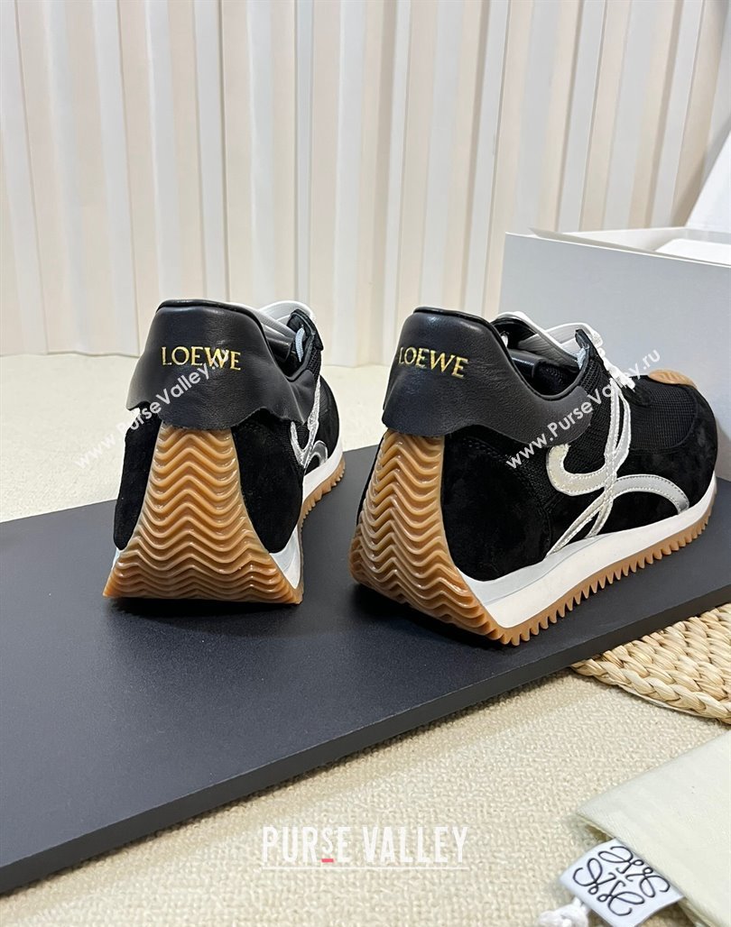 Loewe Flow Runner Sneakers in Nylon and Suede Black/Silver 2024 0129 (KL-240129033)