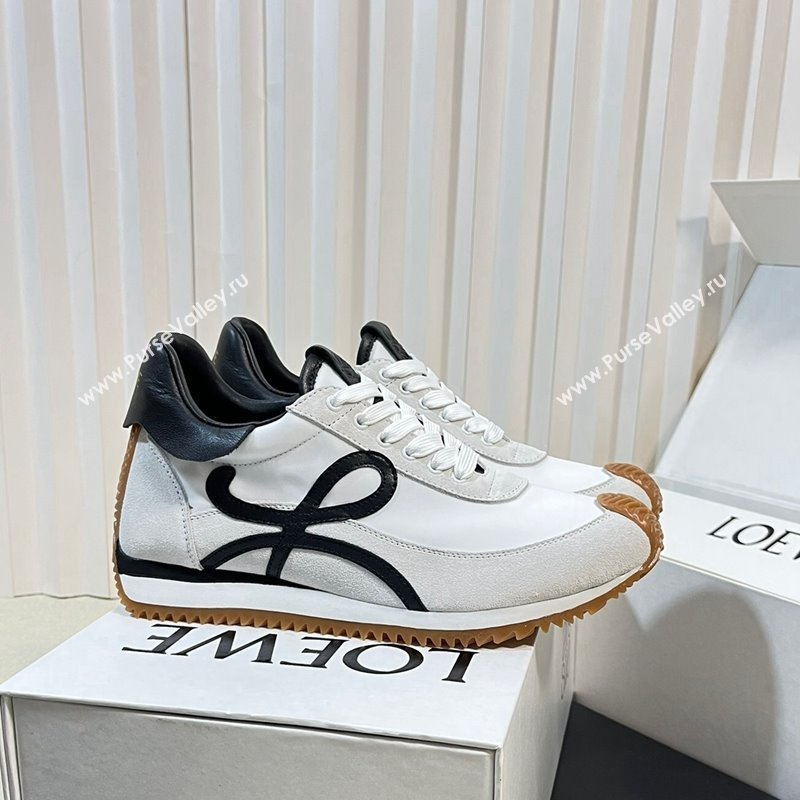 Loewe Flow Runner Sneakers in Nylon and Suede White/Black 2024 0129 (KL-240129035)