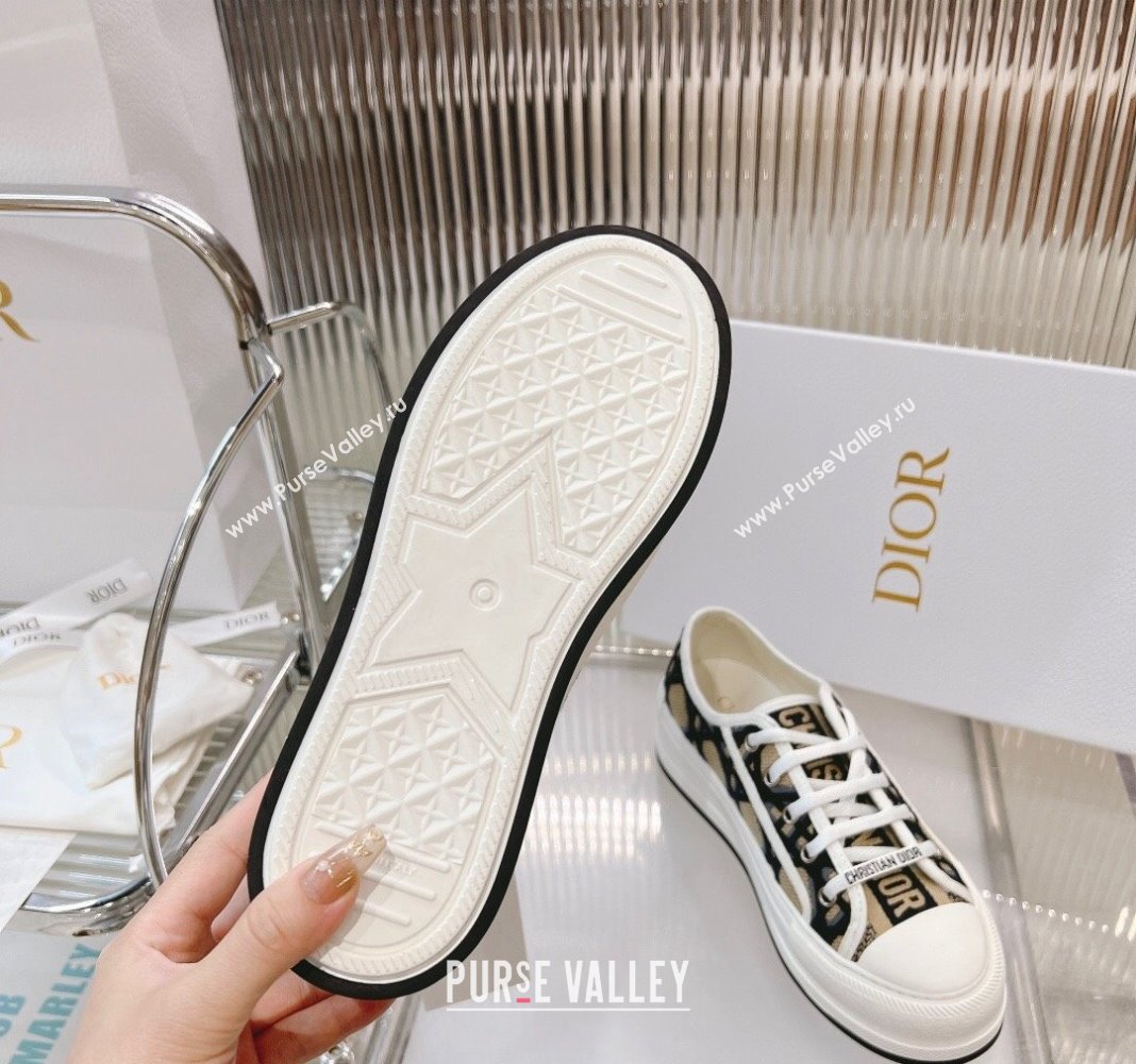 Dior WalknDior Platform Sneakers in Beige and Blue Macrocannage Embroidery 2024 0126 (MD-240126015)