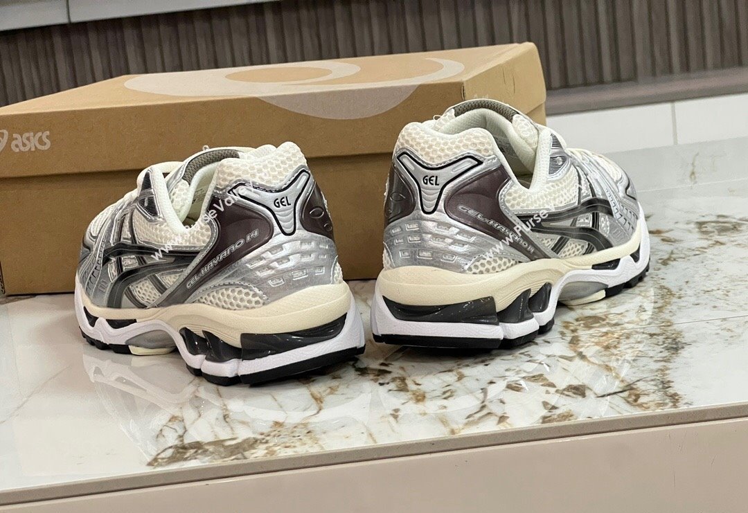 JJJJound x Asics Gel- Kayano 14 Sneakers in Silver Leather and Mesh 1 2024 (8-240227137)