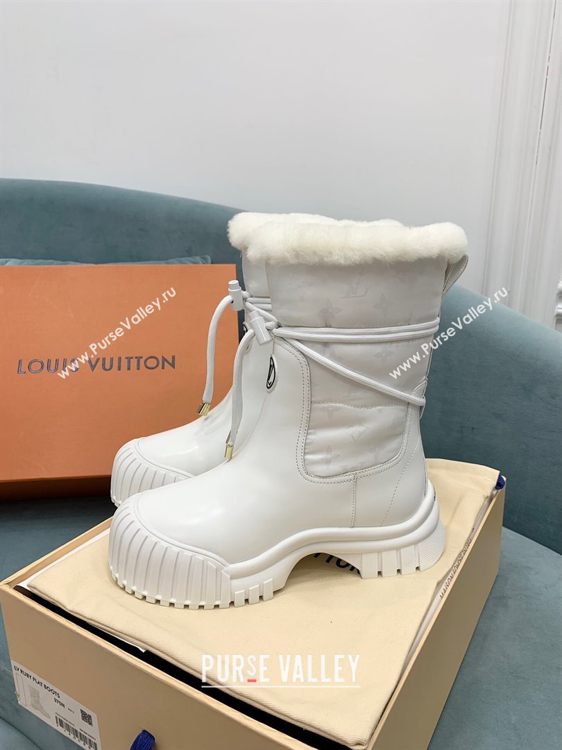 Louis Vuitton Ruby Flat Ankle Boots in Black Leather and Nylon with Shearling Wool White 2024 1ADCBT (KER-241122065)