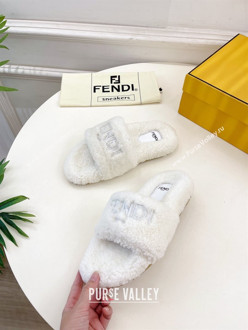 Fendi Logo Wool Flat Slides Sandal White 2024 FF112201 (MD-241122075)