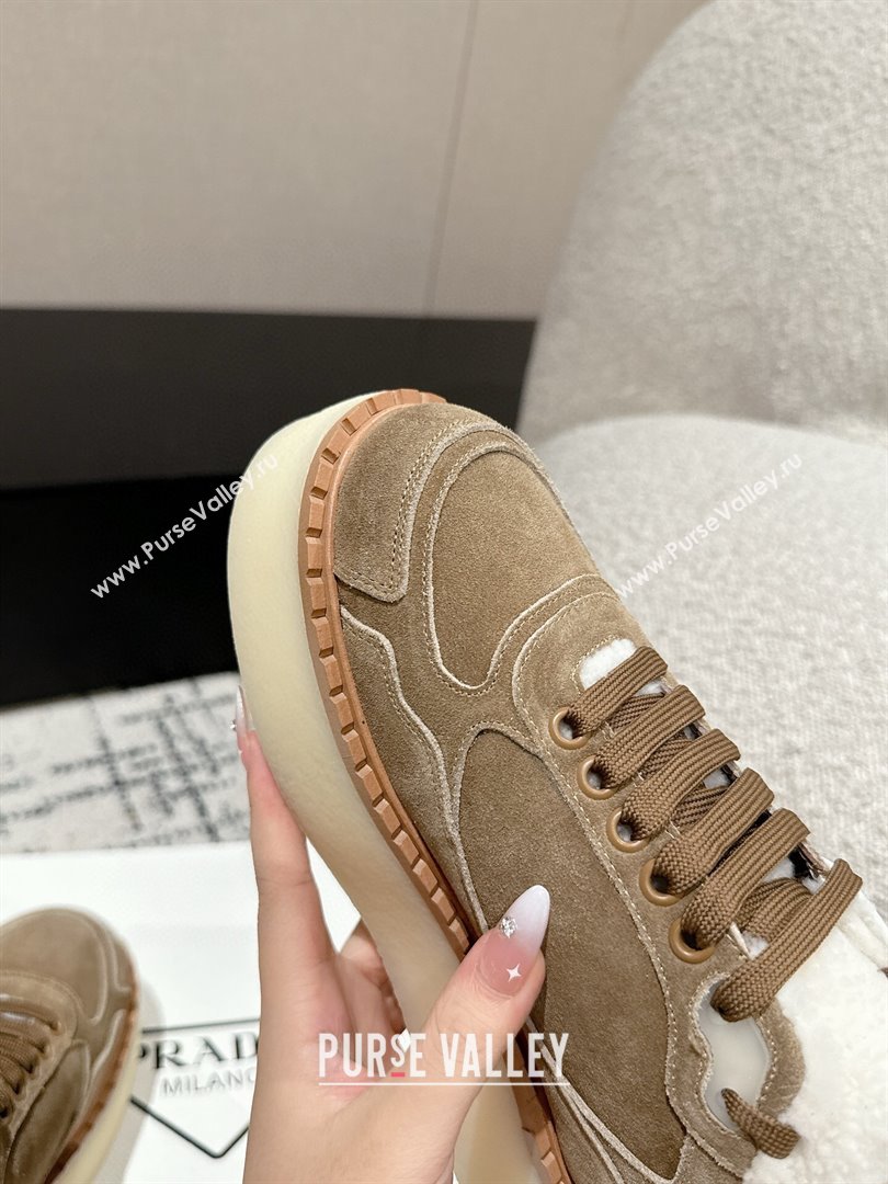 Prada Suede Mid-top Platform Sneakers with Shearling Lining 1T725N Beige 2024 (KER-241122054)