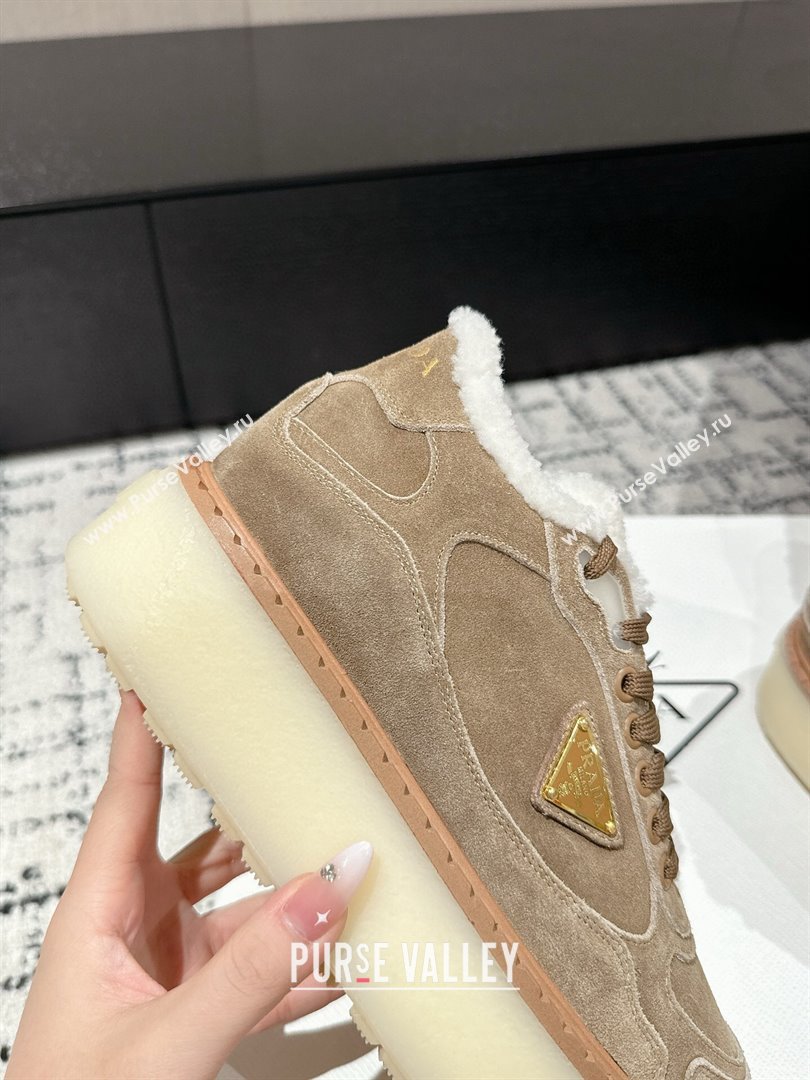 Prada Suede Mid-top Platform Sneakers with Shearling Lining 1T725N Beige 2024 (KER-241122054)