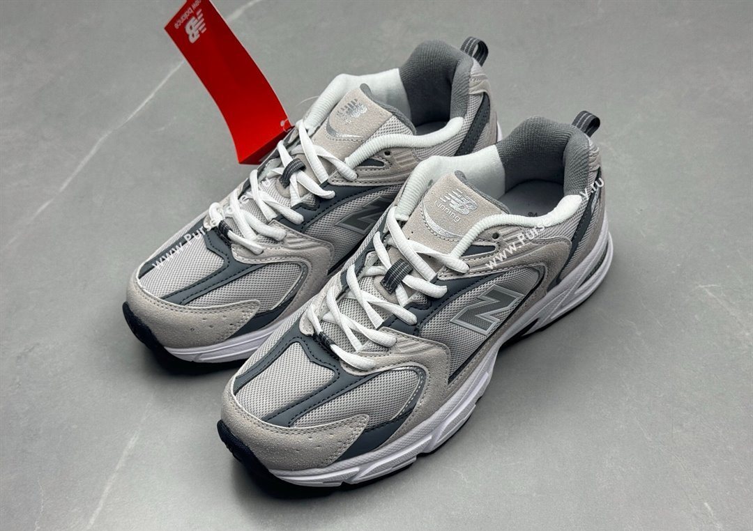 New Balance 530 Sneakers in Mesh and Leather Grey2 2025 0711 (13-250711020)