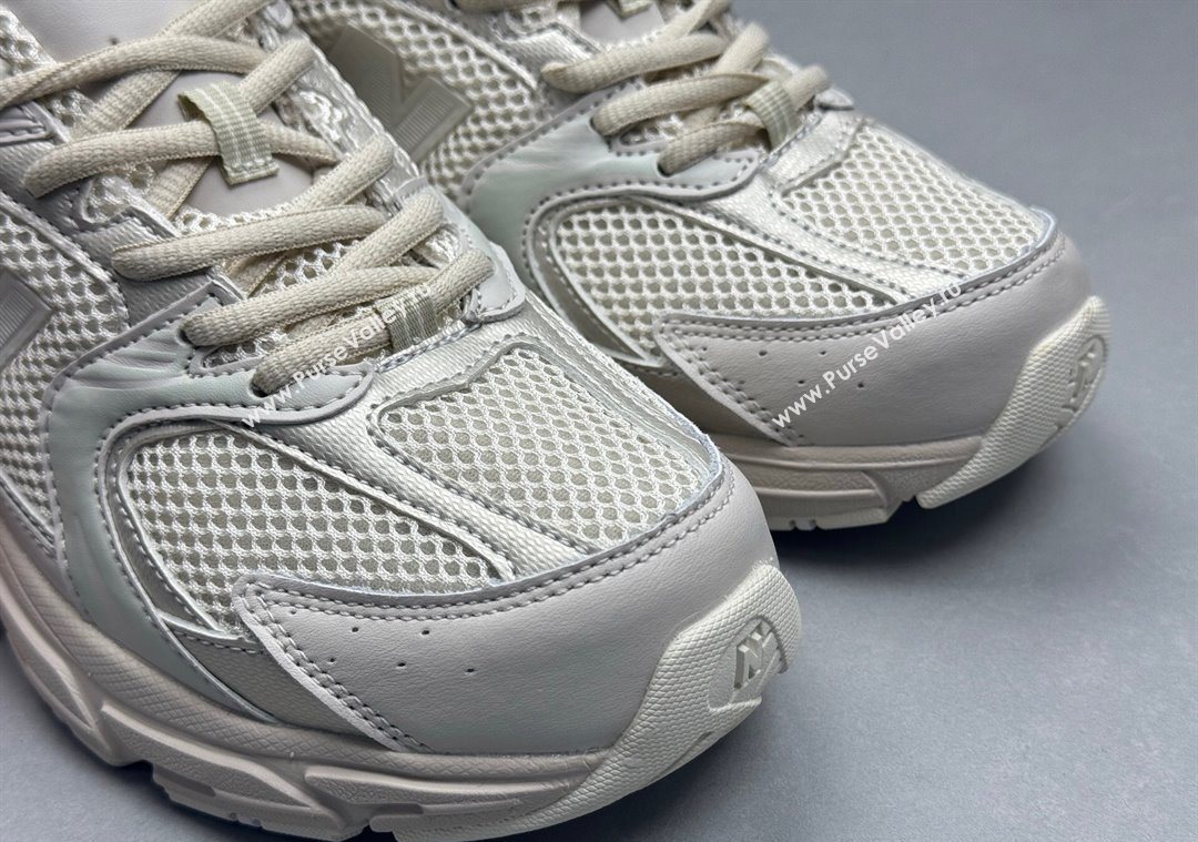 New Balance 530 Sneakers in Mesh and Leather Dusty Beige 2025 0711 (13-250711023)