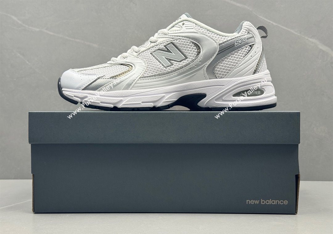 New Balance 530 Sneakers in Mesh and Leather Silver/White2 2025 0711 (13-250711024)