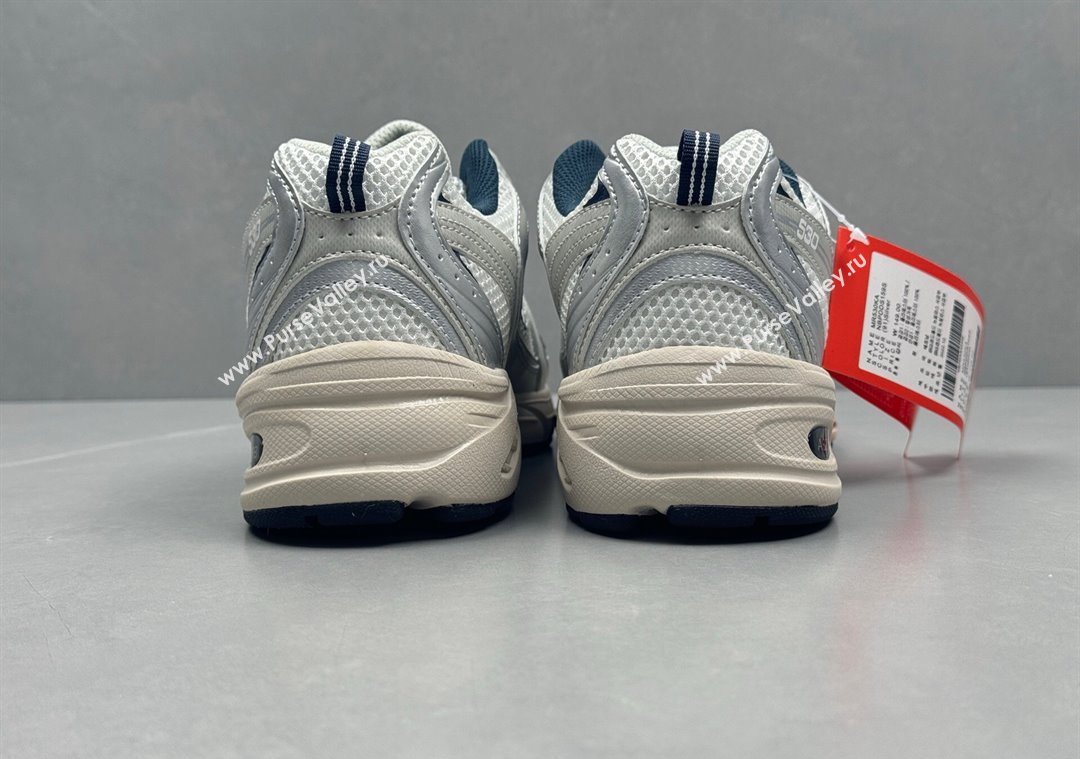 New Balance 530 Sneakers in Mesh and Leather Grey Silver 2025 0711 (13-250711018)