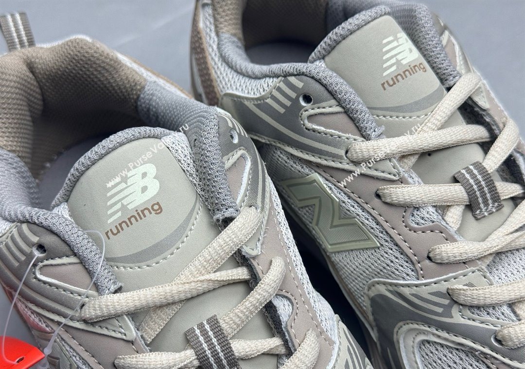 New Balance 530 Sneakers in Mesh and Leather Light Elephant 2025 0711 (13-250711025)