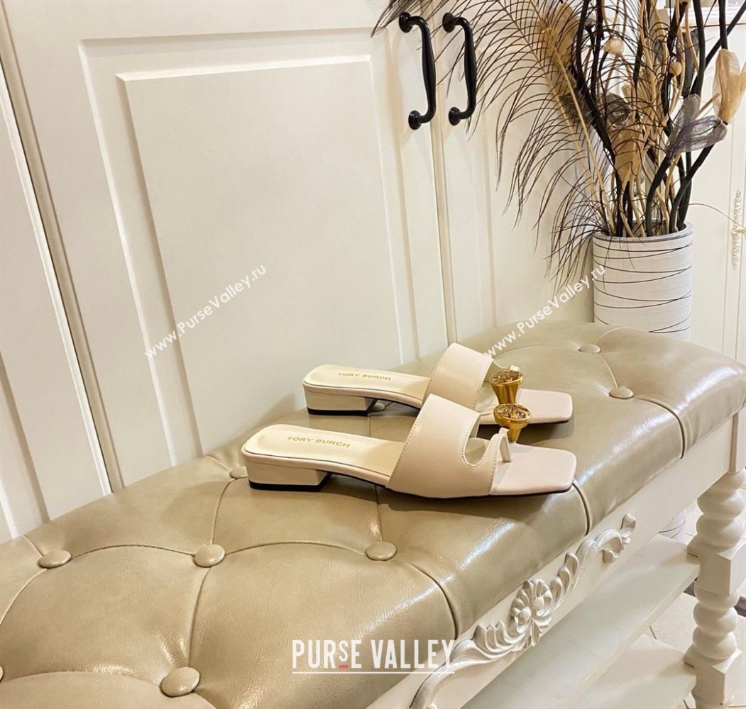 Tory Burch Leather Flat Thong Slides Sandal White 2025 0711 (MD-250711026)