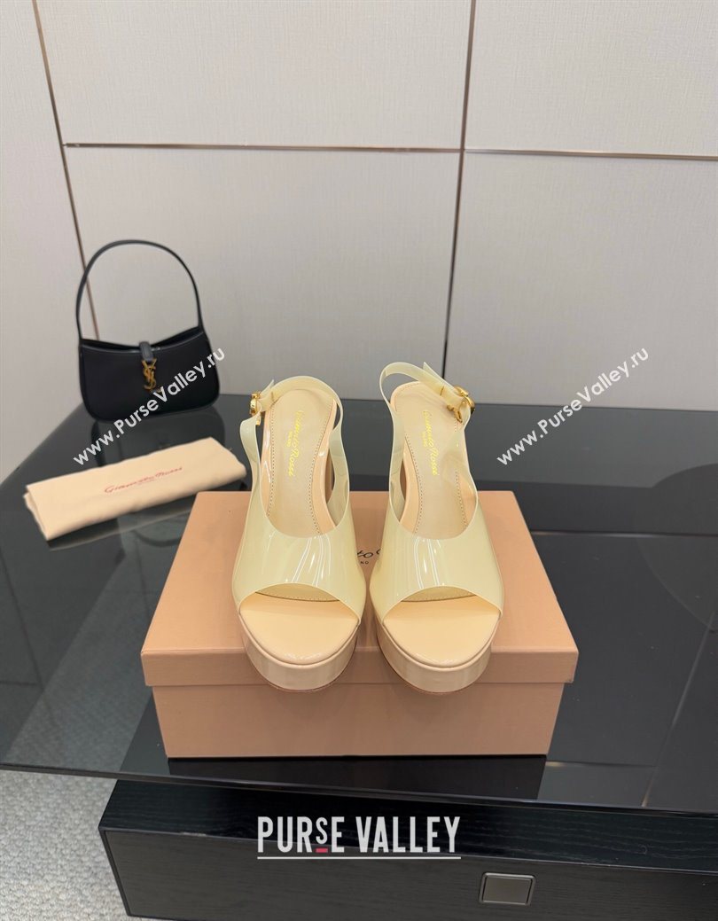 Gianvito Rossi PVC Platform Sandals 11.5cm Yellow 2025 0827 (SYT-250827046)