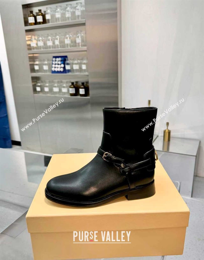 Valentino VLogo Signature Strap Flat Ankle Boots in Calfskin Leather Black 2025 1028 (XL-251104085)