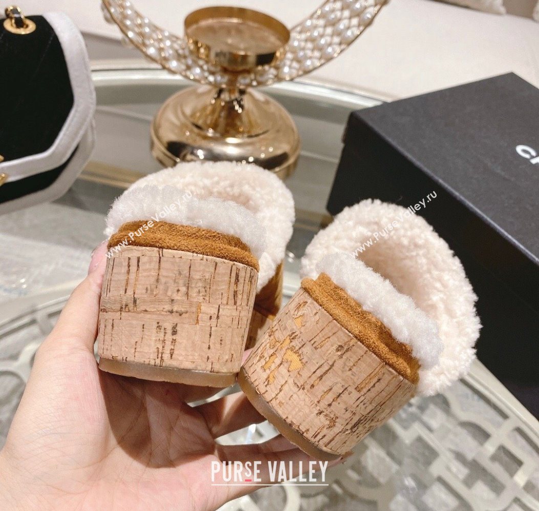 Chanel Quilted Suede and Wool Platform Mules with Strap Dark Beige 2025 CH110407 (MD-251104077)