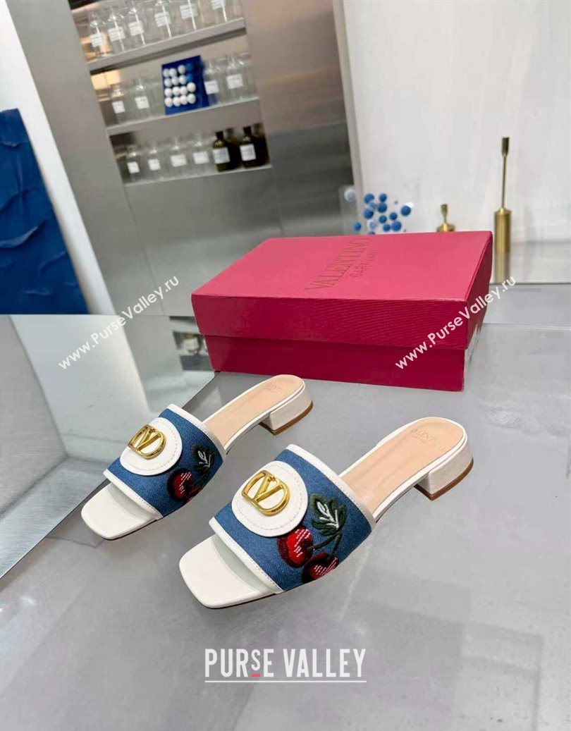 Valentino VLogo Signature Cherryfic Slides Sandal 3cm in Blue Denim and Leather White 2025 1104 (XL-251104097)