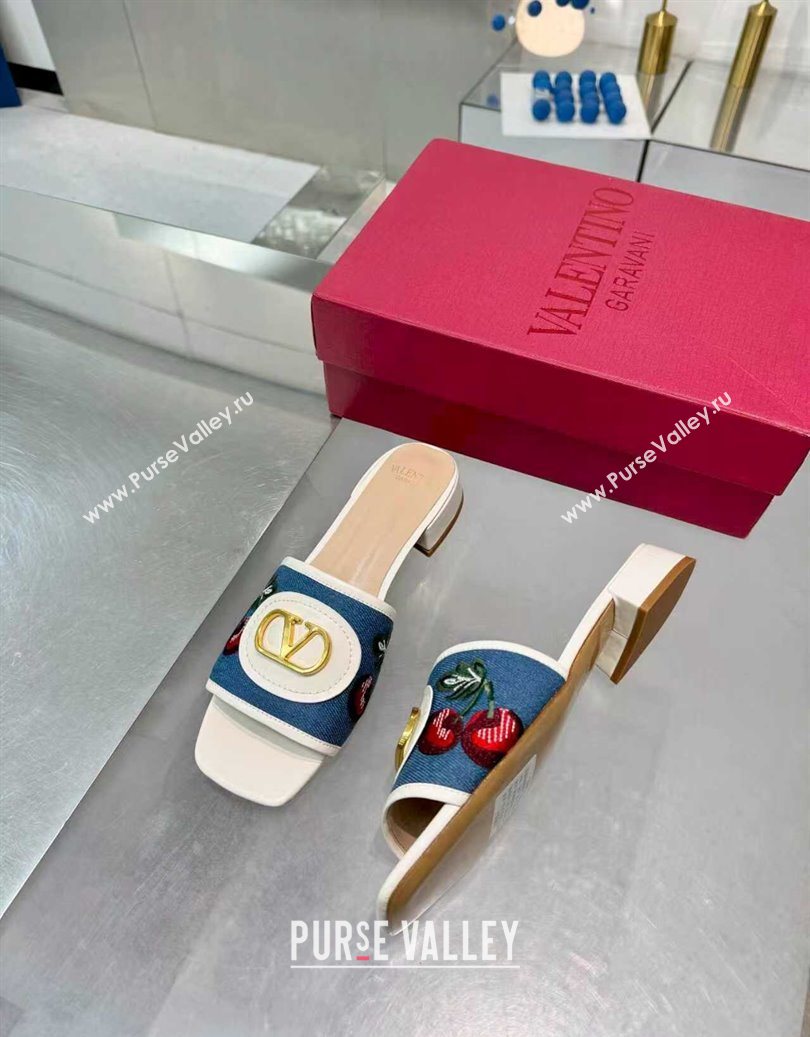 Valentino VLogo Signature Cherryfic Slides Sandal 3cm in Blue Denim and Leather White 2025 1104 (XL-251104097)