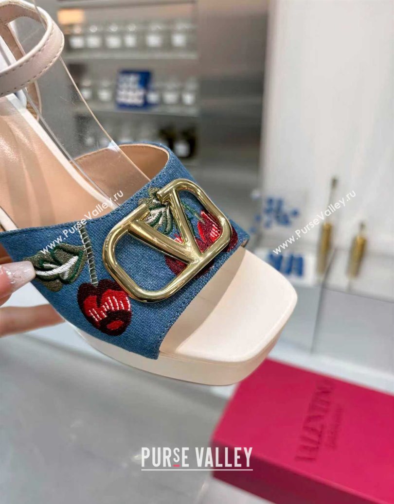 Valentino VLogo Signature Cherryfic Platform Sandals 11cm in Blue Denim and Leather White 2025 1104 (XL-251104098)
