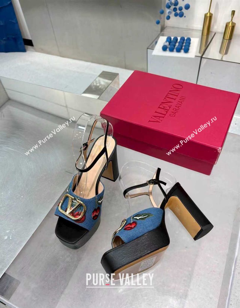 Valentino VLogo Signature Cherryfic Platform Sandals 11cm in Blue Denim and Leather Black 2025 1104 (XL-251104100)