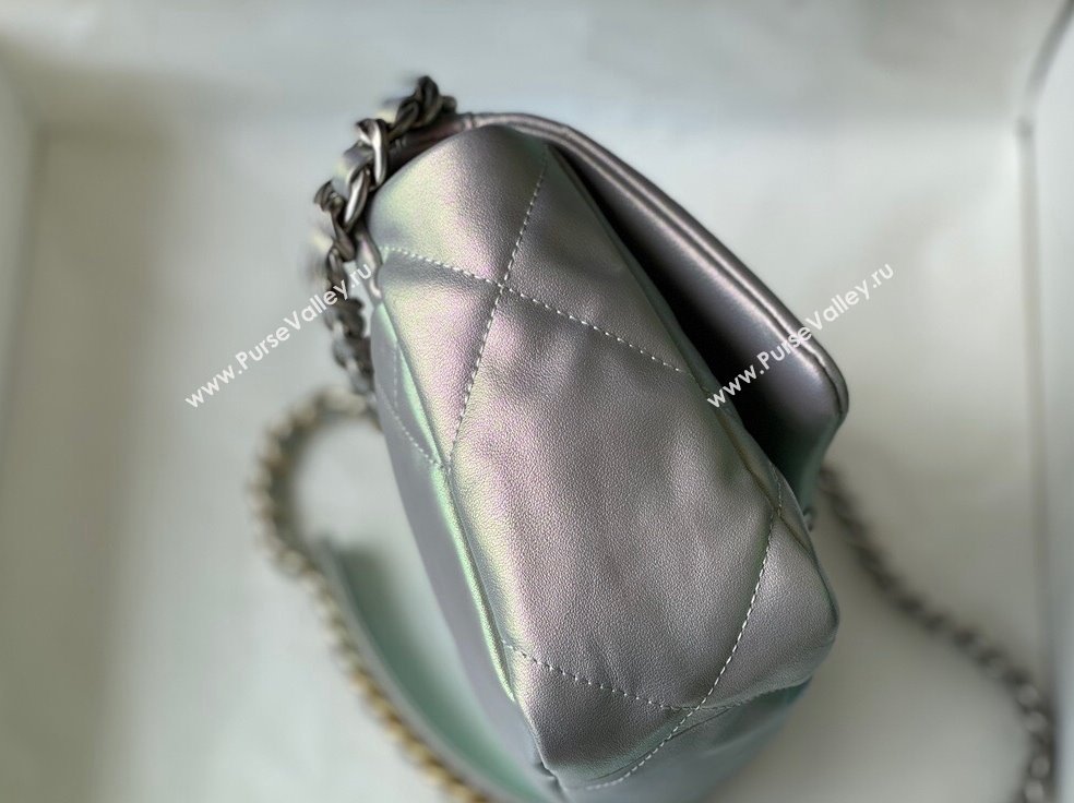 Chanel 19 Iridescent Lambskin Small Flap Bag AS1160 Light Blue/Purple 2022 (SM-22031429)