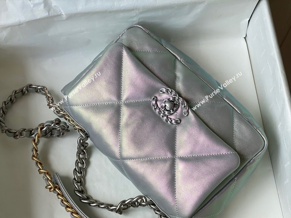 Chanel 19 Iridescent Lambskin Small Flap Bag AS1160 Light Blue/Purple 2022 (SM-22031429)