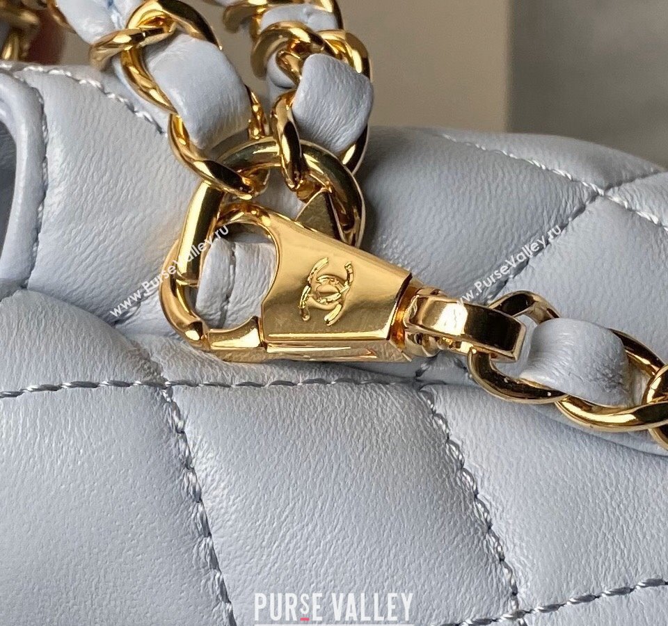 Chanel Shiny Crumpled Calfskin Clutch with Heart Chain AP3787 Light Blue 2024 (yezi-240717072)