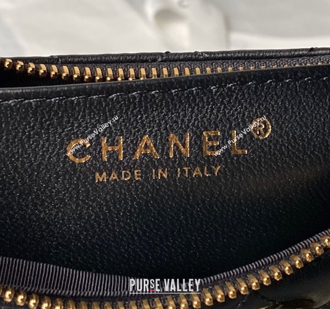 Chanel Shiny Crumpled Calfskin Hobo Clutch with Heart Chain AP3786 Black 2024 (yezi-240717077)