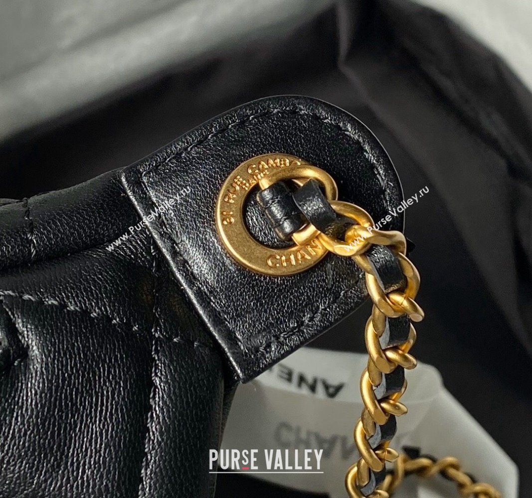 Chanel Shiny Lambskin Waist Bag with CC Charm Chain Black 2024 AP4113 (yezi-240717079)