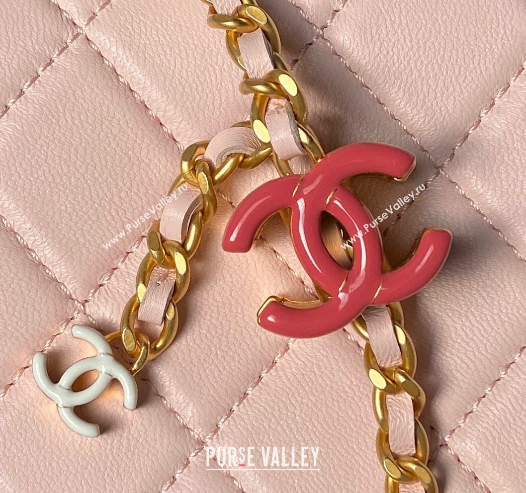 Chanel Shiny Lambskin Waist Bag with CC Charm Chain Light Pink 2024 AP4113 (yezi-240717081)