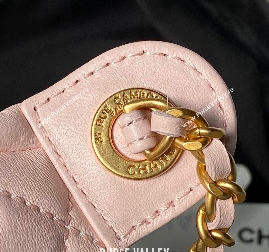 Chanel Shiny Lambskin Waist Bag with CC Charm Chain Light Pink 2024 AP4113 (yezi-240717081)