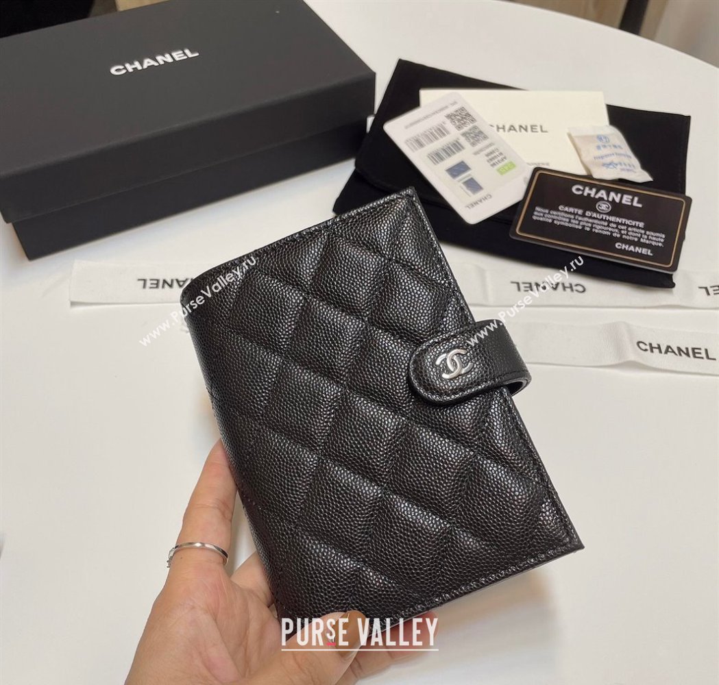 Chanel Grained Calfskin Passport Cover Black/Silver 2024 AP3196 (SSZ-240717110)