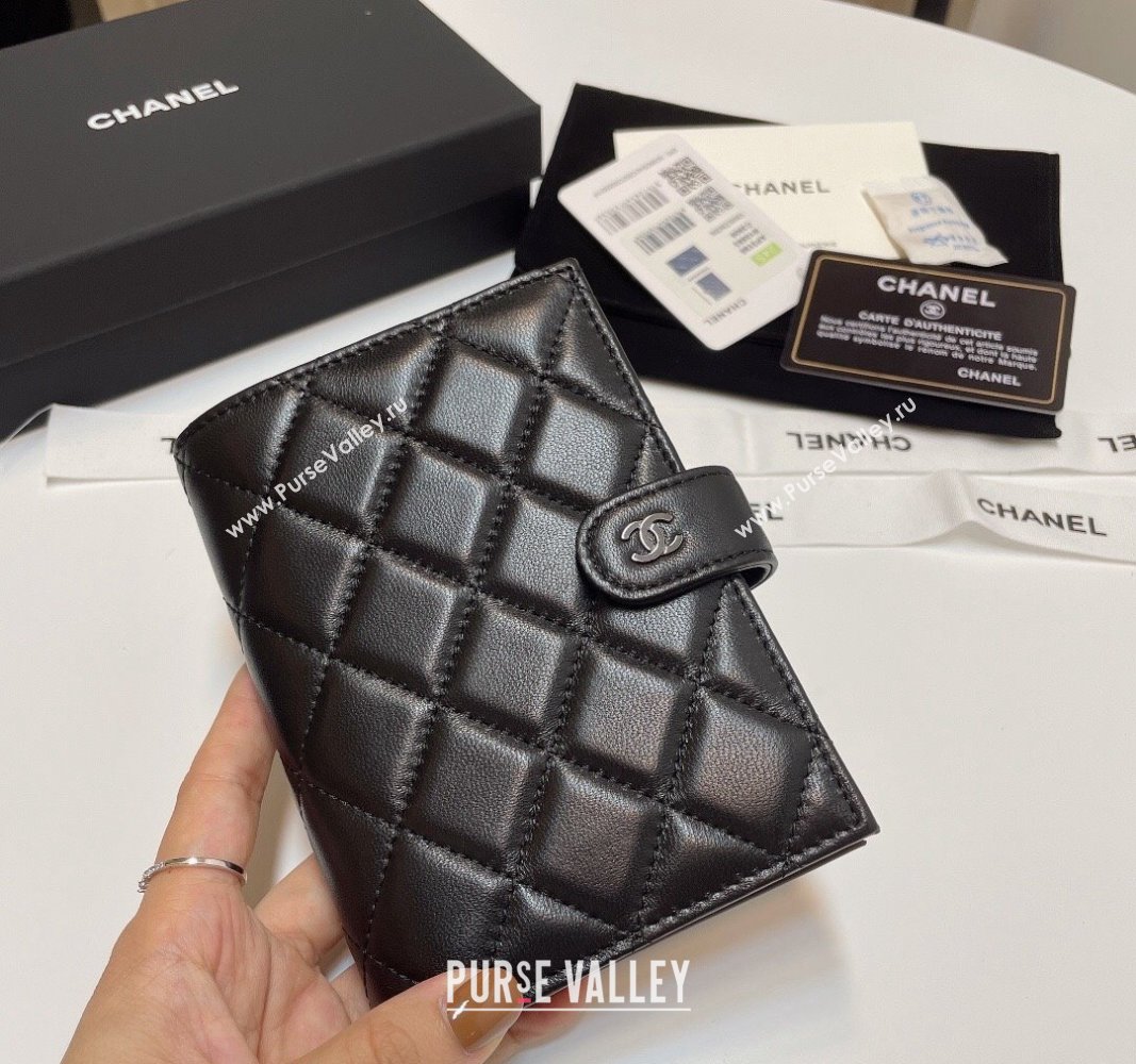 Chanel Lambskin Passport Cover Black/Silver 2024 AP3196 (SSZ-240717113)