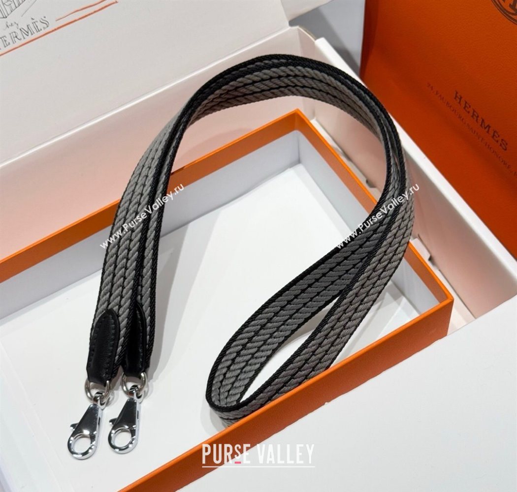 Hermes Canvas Bag Strap 2.5x105cm Black/Silver 2025 1008 (FL-251008004)