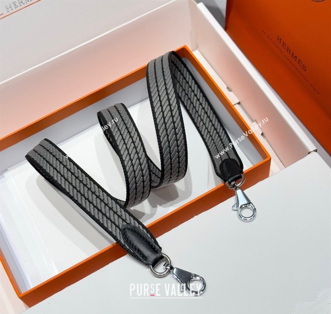 Hermes Canvas Bag Strap 2.5x105cm Black/Silver 2025 1008 (FL-251008004)