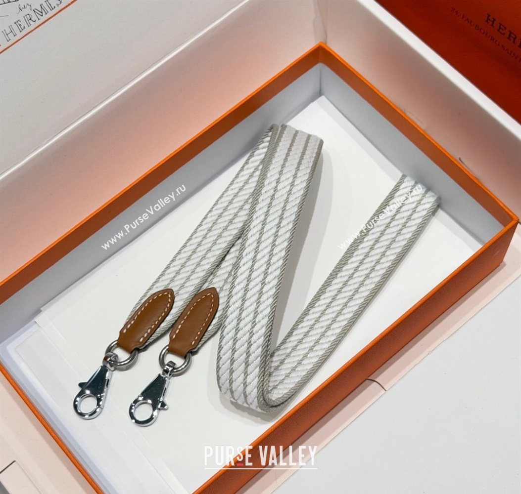 Hermes Canvas Bag Strap 2.5x105cm Grey/Silver 2025 1008 (FL-251008010)